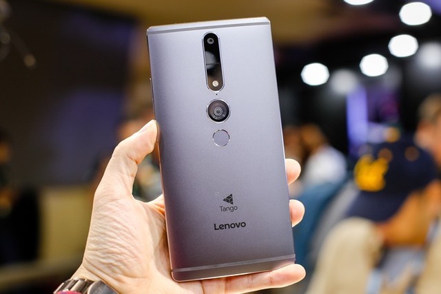 Smartphone cao cấp đổ bộ vào Việt Nam cuối năm