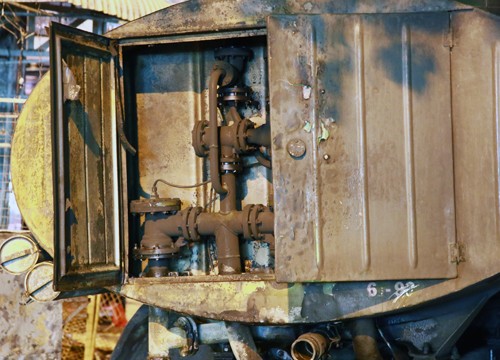 hon-40-xe-bi-thieu-rui-trong-vu-chay-cay-xang-o-sai-gon-9