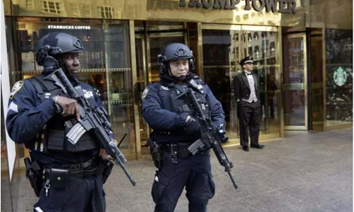 tinh-don-phuong-cua-trump-voi-new-york-2