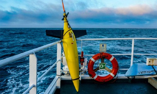 trump-noi-trung-quoc-cu-giu-lay-thiet-bi-lan-cua-my-1