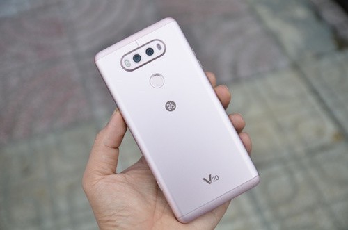 6-smartphone-dang-chu-y-sap-ve-viet-nam-4