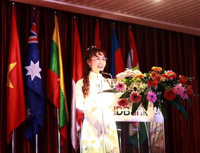 Bí thư Thành ủy TP.HCM Đinh La Thăng chúc Tết HDBank và Vietjetair ảnh 4 Bí thư Thành ủy TP.HCM Đinh La Thăng chúc Tết HDBank và Vietjetair ảnh 4