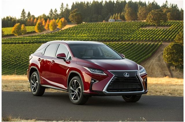 Những mẫu xe đáng để chú ý năm 2017 ảnh 15 SUV hạng sang 2 hàng ghế: Lexus RX 2017