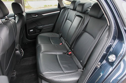 chi-tiet-noi-that-honda-civic-2016-5