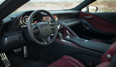 lexus-lc-gia-tu-113500-usd-doi-dau-mercedes-s-class-coupe-4