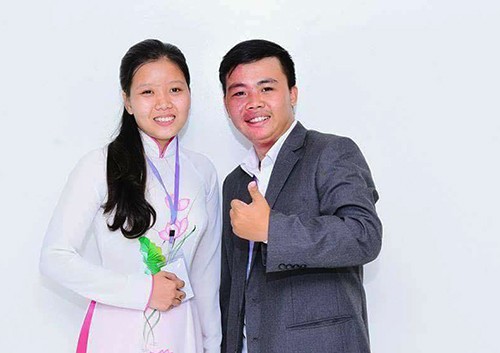 hai-sinh-vien-khoi-nghiep-tu-bun-thai