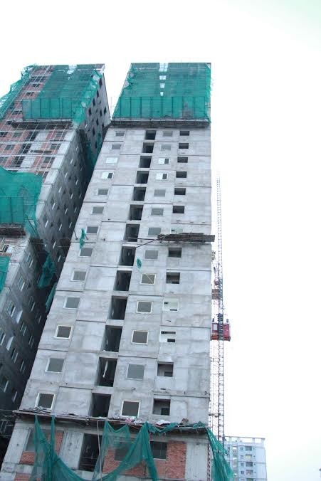 TP.HCM, sập giàn giáo công trình dự án 21 tầng, 2 người thương vong ảnh 1