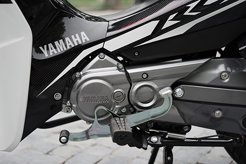 chi-tiet-yamaha-sirius-fi-rc-2017-7