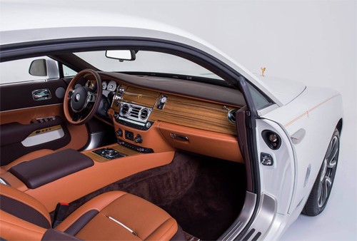 7-chiec-rolls-royce-hang-doc-cho-abu-dhabi-10