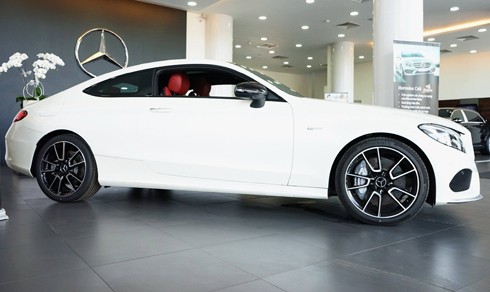 mercedes-c43-amg-gia-4-2-ty-dong-doc-nhat-viet-nam-page-2-1