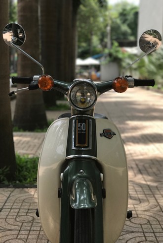 honda-cub-canh-en-ky-vat-30-nam-cua-nguoi-choi-xe-sai-gon-3