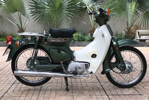 honda-cub-canh-en-ky-vat-30-nam-cua-nguoi-choi-xe-sai-gon-2