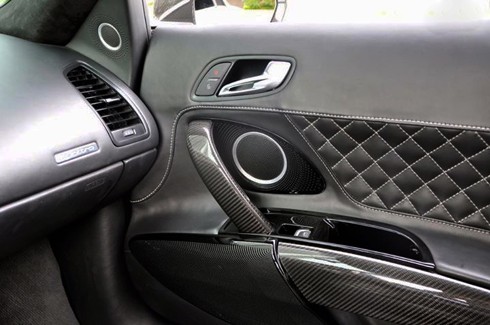 sieu-xe-do-audi-r8-doi-2008-rao-ban-hon-3-ty-dong-page-2-7