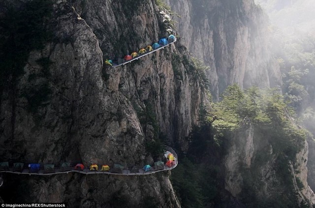 Hang Sơn Đoòng vào top điểm cắm trại ấn tượng nhất thế giới ảnh 4