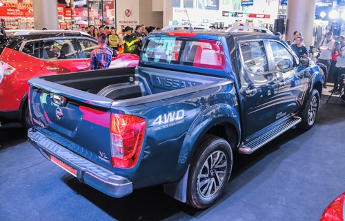 nissan-navara-ban-dac-biet-gia-tu-670-trieu-tai-viet-nam-page-2-3