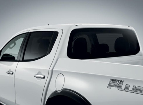 mitsubishi-triton-2017-ban-gioi-han-gia-tu-21800-usd-page-2-4