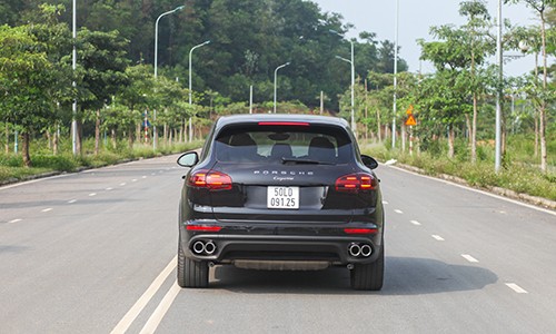 anh-chi-tiet-porsche-cayenne-platinum-5