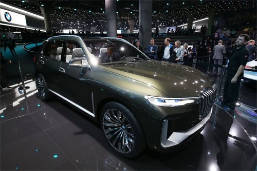 bmw-x7-iperformance-concept-o-frankfurt-1