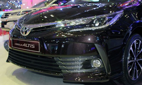 altis-sport-toyota-lam-moi-sedan