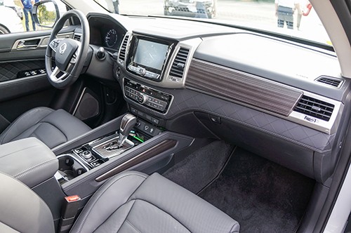 chi-tiet-ssangyong-rexton-2017-tai-han-quoc-6