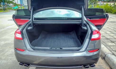 anh-chi-tiet-maserati-quattroporte-2