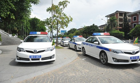 dan-xe-khung-cua-canh-sat-giao-thong-viet-nam-phuc-vu-apec-page-2-2