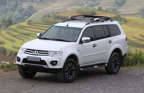 pajero-sport-giam-gia-con-700-trieu-dong-thai-don-kho-tai-viet-nam