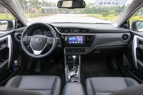 toyota-altis-thay-doi-mong-tim-lai-vi-the-3