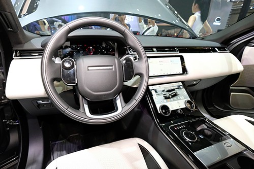 chi-tiet-range-rover-velar-tai-vims-2017-5