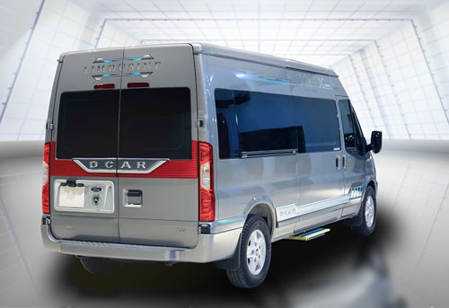 DCar X - limousine cao cấp phiên bản giới hạn tại Việt Nam ảnh 2 dcar-x-limousine-cao-cap-phien-ban-gioi-han-tai-viet-nam-1