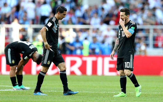 Messi run rẩy, Argentina tấn công quá chậm, bế tắc ảnh 1
