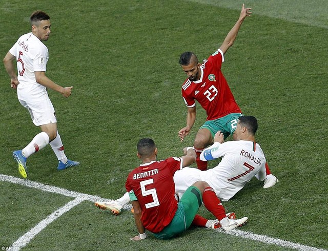 Bồ Đào Nha 1-0 Morocco: Ronaldo tiếp tục 'gánh team' ảnh 3