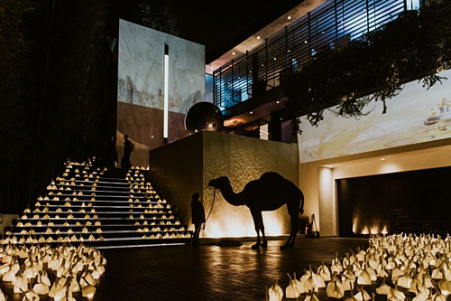 Trầy trật mới bán được nhà cho giới siêu giàu Mỹ ảnh 1