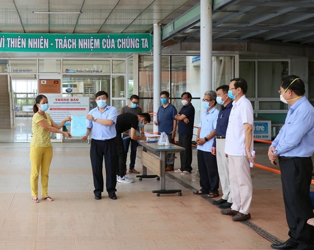 Quảng Nam: Hai bệnh nhân mắc COVID-19 đã được xuất viện ảnh 1