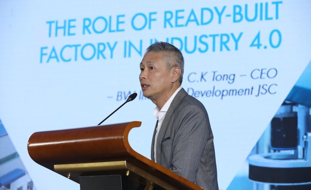 Ông C.K Tong, Tổng giám đốc Công ty BW Industrial trình bày tham luận tại Diễn đàn - Ảnh: Lê Toàn.