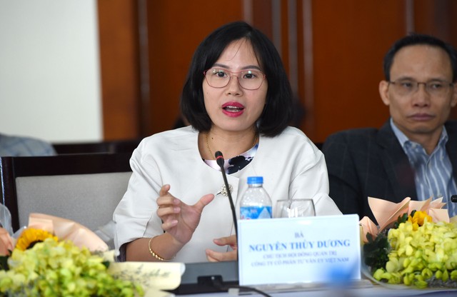 Bà Nguyễn Thuỳ Dương, Chủ tịch HĐQT CTCP Tư vấn EY Việt Nam trao đổi tại Tọa đàm. Ảnh: Dũng Minh.