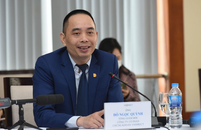 Ông Đỗ Ngọc Quỳnh, Tổng giám đốc CTCK VNDirect trao đổi tại Tọa đàm. Ảnh: Dũng Minh
