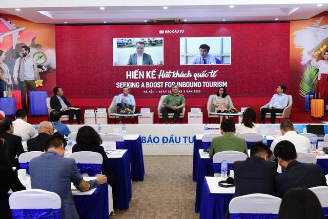 Các diễn giả trao đổi tại Tọa đàm. Ảnh: Dũng Minh