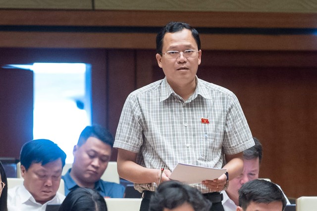 Đại biểu Huỳnh Thanh Phương (đoàn Tây Ninh)