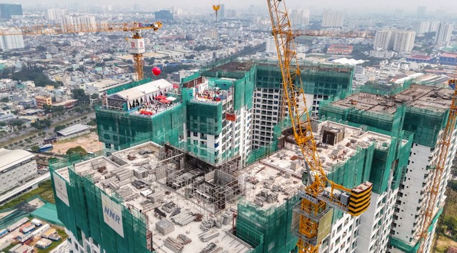 Akari City giai đoạn 2 cất nóc sau hơn 4 triệu giờ lao động an toàn