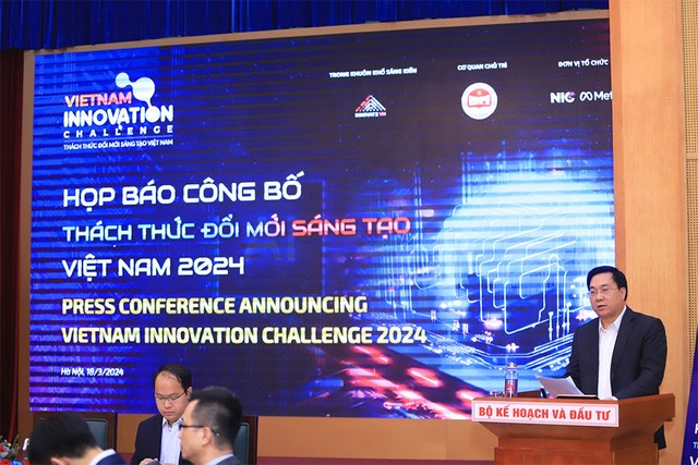 Thứ trưởng Trần Duy Đông khẳng định, Chương trình không chỉ cho thấy tầm nhìn và sự ủng hộ rất lớn của Bộ Kế hoạch và Đầu tư trong việc thúc đẩy hai lĩnh vực tiềm năng này mà còn góp phần hiện thực hóa những mục tiêu chiến lược Chính phủ đặt ra. (Ảnh: MPI) Thứ trưởng Trần Duy Đông khẳng định, Chương trình không chỉ cho thấy tầm nhìn và sự ủng hộ rất lớn của Bộ Kế hoạch và Đầu tư trong việc thúc đẩy hai lĩnh vực tiềm năng này mà còn góp phần hiện thực hóa những mục tiêu chiến lược Chính phủ đặt ra. (Ảnh: MPI)