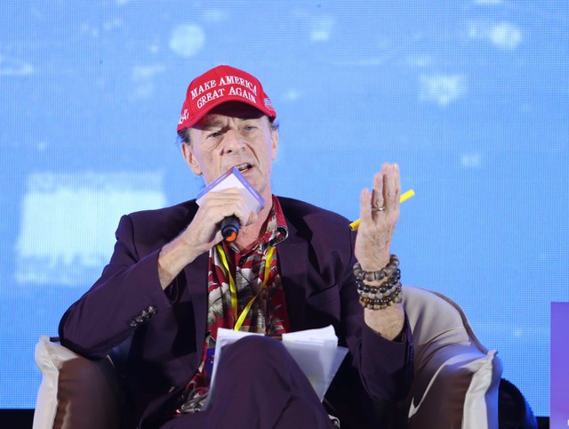 Ông Dominic Scriven, OBE Chủ tịch, Công ty Dragon Capital Việt Nam