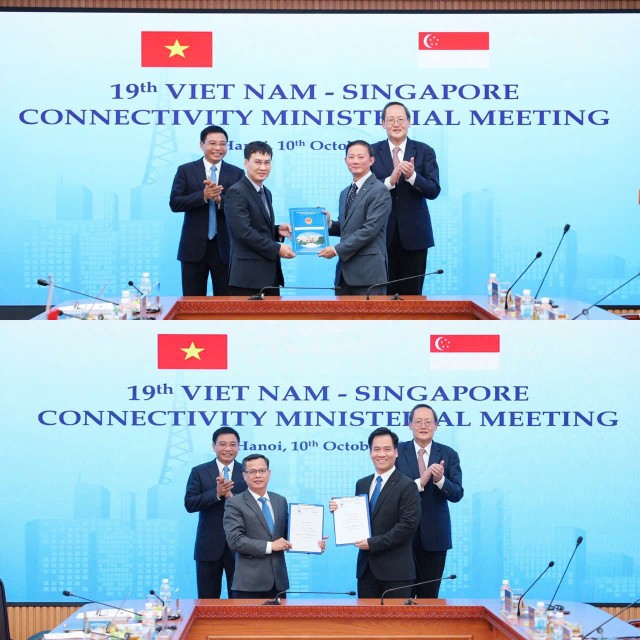 Lễ trao các thoả thuận hợp tác. Ảnh: Mạnh Tuấn.