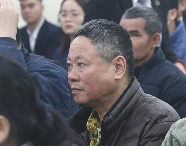 Cựu Chủ tịch HĐQT Công ty Y dược LanQ Nguyễn Mạnh Quyền bị phạt 19 năm tù.