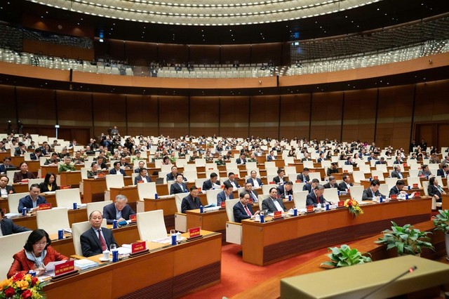 Tổng Bí thư Tô Lâm, Chủ tịch nước Lương Cường, Thủ tướng Chính phủ Phạm Minh Chính, Chủ tịch Quốc hội Trần Thanh Mẫn và các đồng chí lãnh đạo, nguyên lãnh đạo Đảng, Nhà nước tham dự Hội nghị.