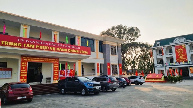 Điểm bầu cử tại xã Cẩm Giang. Ảnh: Quỳnh Nga