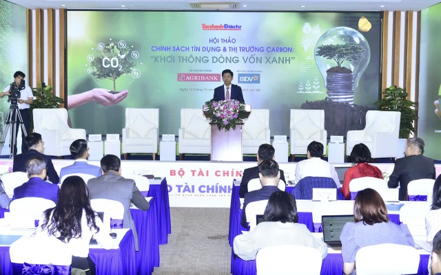 Toàn cảnh Hội thảo "Chính sách tín dụng và thị trường carbon: Khơi thông dòng vốn xanh". Ảnh: Dũng Minh Toàn cảnh Hội thảo "Chính sách tín dụng và thị trường carbon: Khơi thông dòng vốn xanh". Ảnh: Dũng Minh