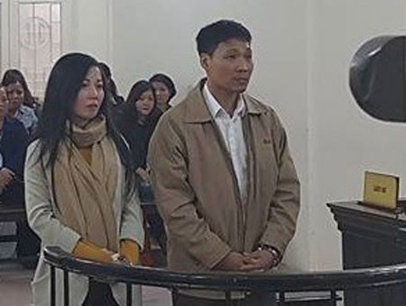 Đòi nợ tại Việt Nam, 2 Việt kiều lĩnh án tù vì phạm tội cướp tài sản ảnh 1