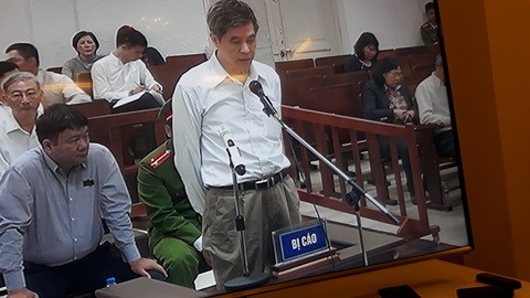 Vụ PVN góp 800 tỷ đồng vào Oceanbank: Ký trước, báo cáo sau ảnh 1