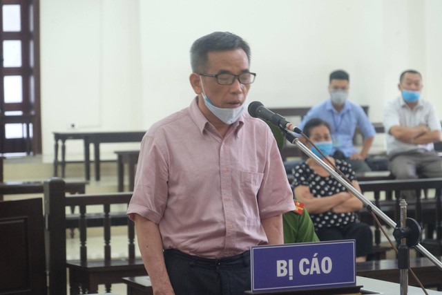 Bị cáo Đoàn Hồng Dũng.